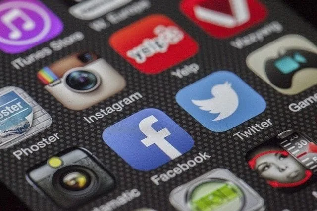 phone, display, apps, year marketing ideas, new year marketing ideas, marketing team, new customers, new year's marketing