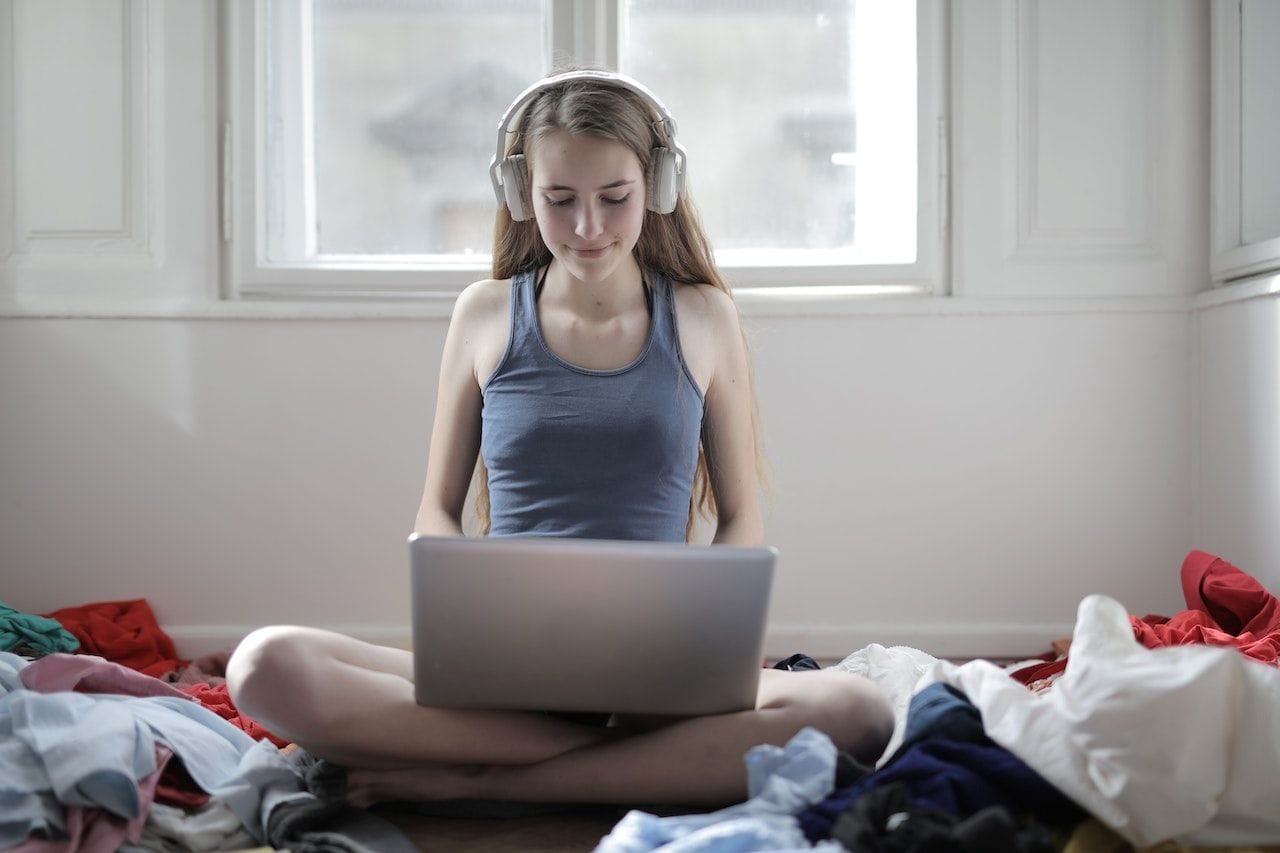 woman streaming music